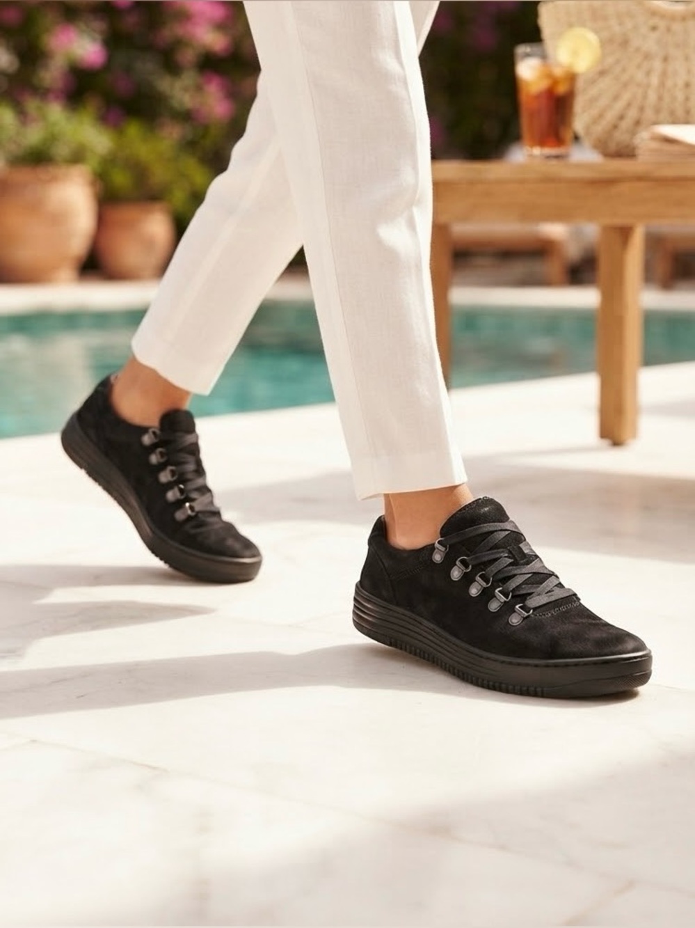 SIZE 10 Earth® NEW Wonder Joy Black Suede Hiking Sneaker Shoes Laces